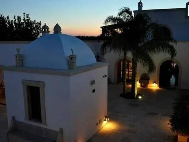 Villa in vendita a Carovigno BR