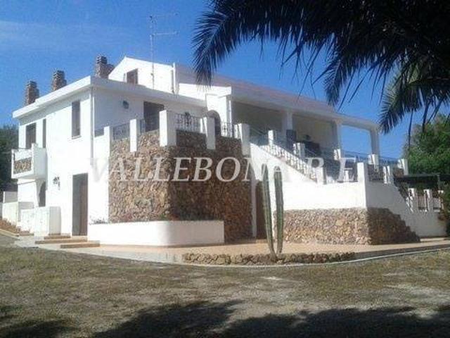 Villa in vendita a Carloforte SU