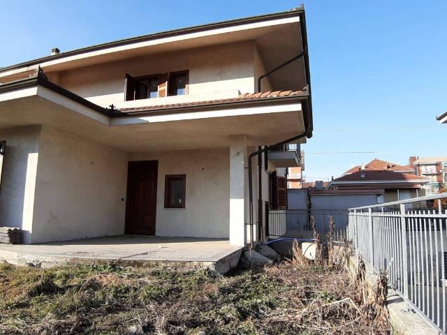 Villa in vendita a Carmagnola TO
