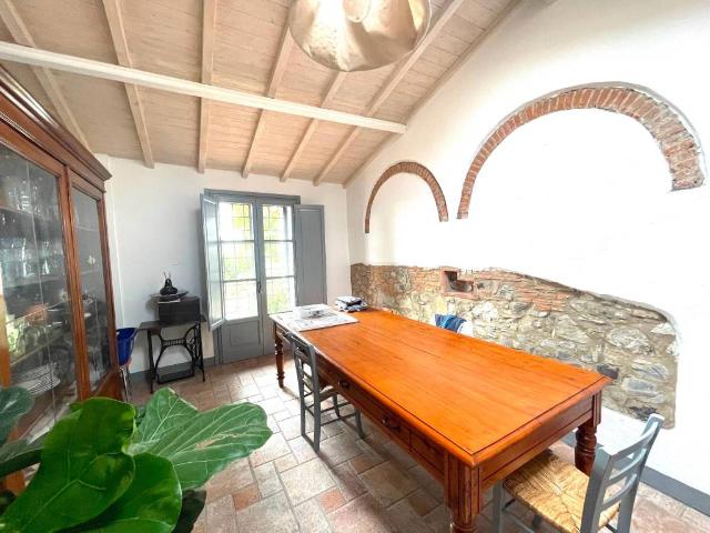 Villa in vendita a Carmignano PO