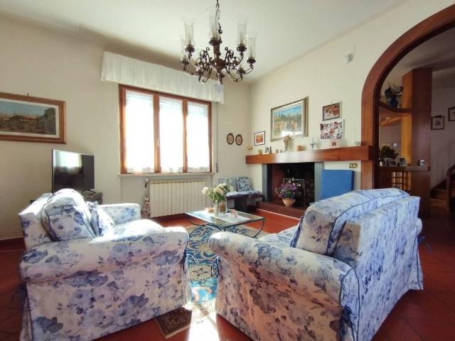 Villa in vendita a Carmignano PO
