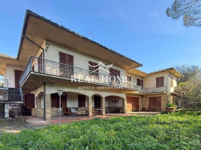 Villa in vendita a Carmignano PO