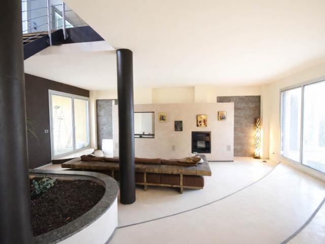 VILLA in VENDITA a CARPANETO PIACENTINO di 8 vani