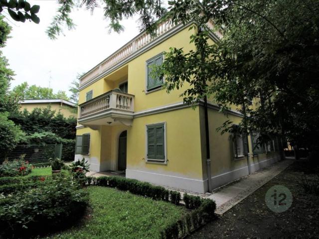 Villa in vendita a Carpi MO
