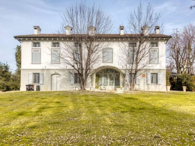 Villa in vendita a Carpi MO