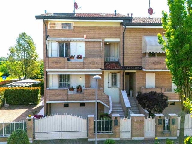Villa in vendita a Carpi MO