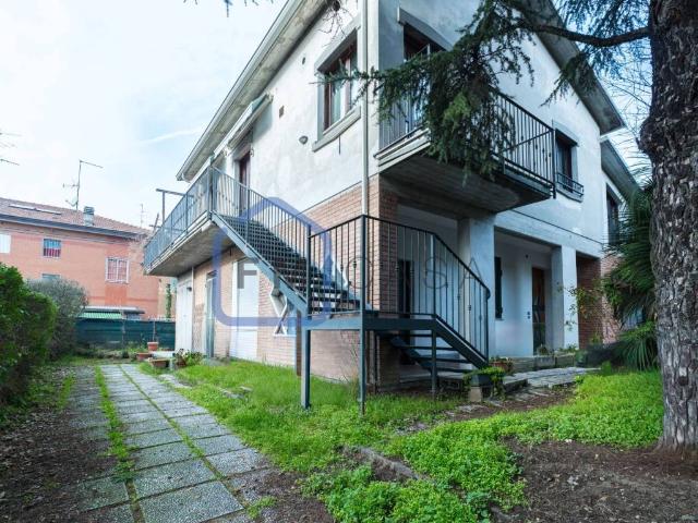 Villa in vendita a Carpi MO