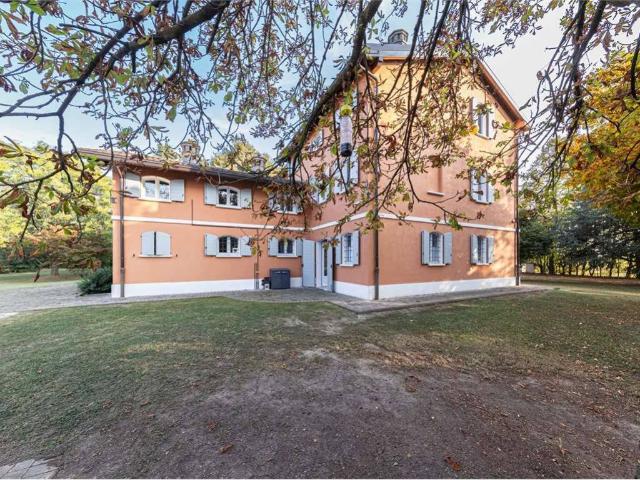 Villa in vendita a Carpi MO