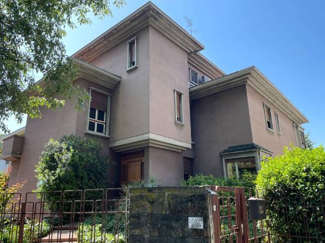 Villa in vendita a Carpi MO