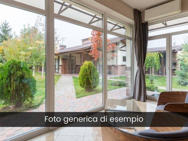 Villa in vendita a Carrara