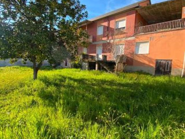 Villa in vendita a Carrara 454 mq Rif: 1422820