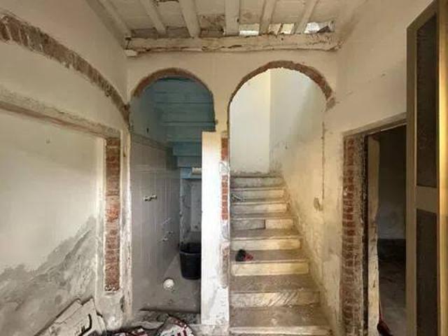 Villa in vendita a Carrara MS