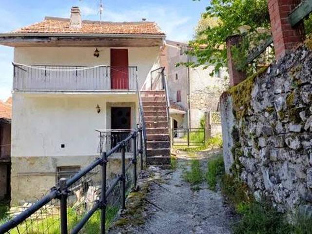 Villa in vendita a Carrega Ligure AL