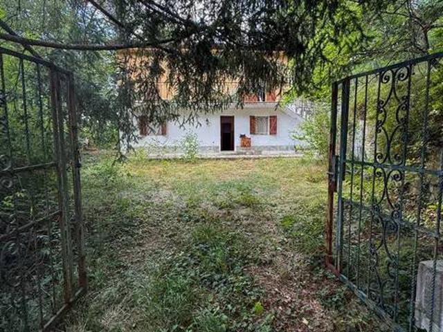 Villa in vendita a Cartosio AL