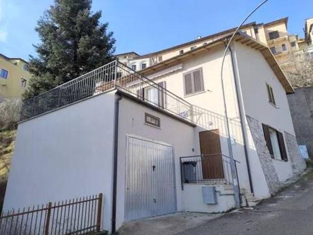 Villa in vendita a Cascia PG