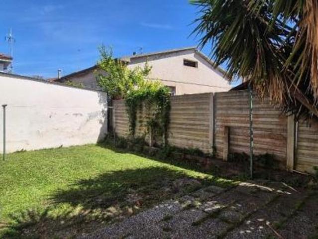 Villa in vendita a Cascina 140 mq Rif: 1412267