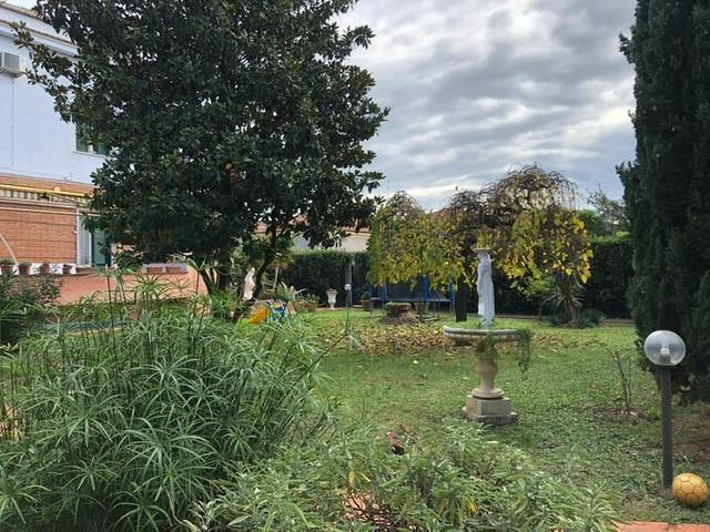 Villa in vendita a Cascina