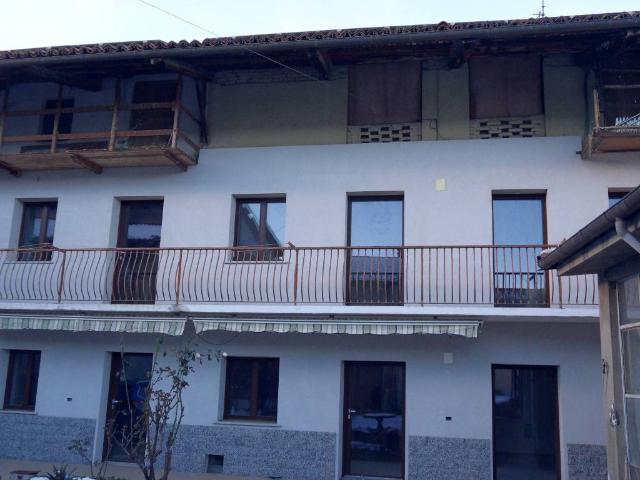 Villa in vendita a Cascinette d'Ivrea TO