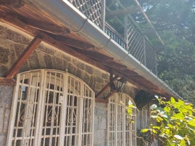 Villa in vendita a Casalzuigno VA