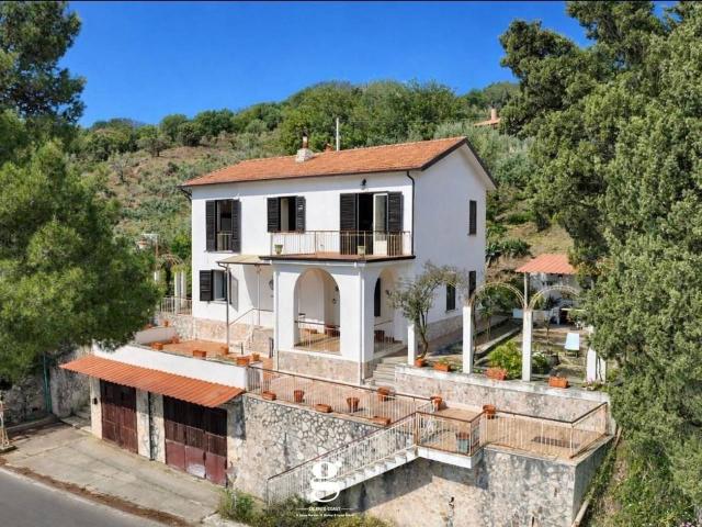 Villa in vendita a Casal Velino