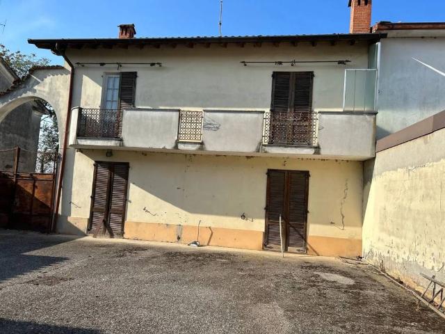 Villa in vendita a Casalbuttano ed Uniti CR