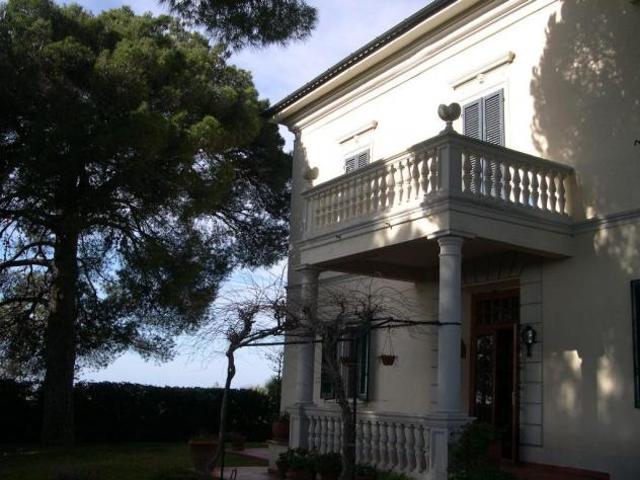 Villa in vendita a Casale Marittimo 380 mq Rif: 1177353