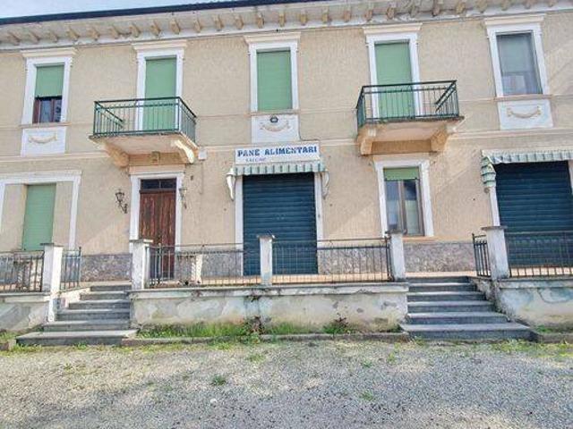 Villa in vendita a Casale Monferrato AL