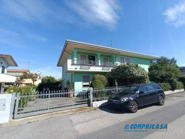 Villa in vendita a Casale di Scodosia PD