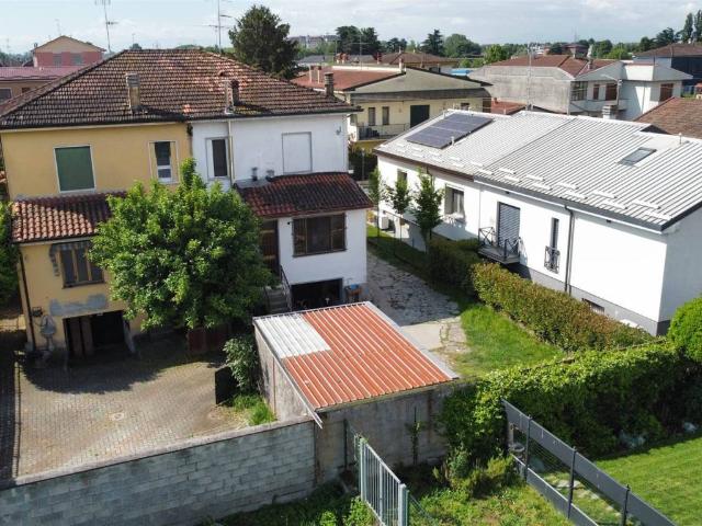 Villa in vendita a Casalpusterlengo LO