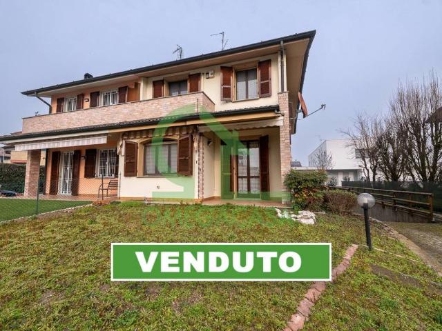 Villa in vendita a Casalpusterlengo LO