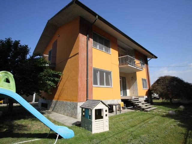 Villa in vendita a Casalpusterlengo LO
