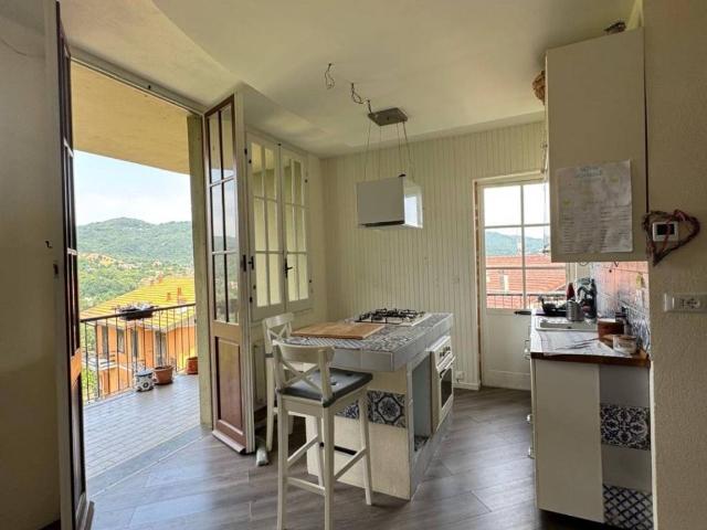 Villa in vendita a Casella GE