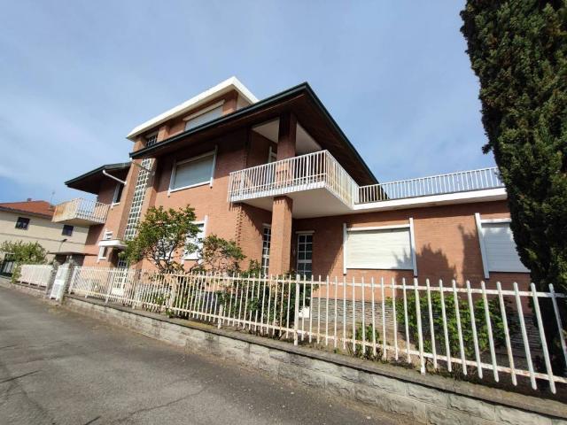 Villa in vendita a Caselle Torinese TO
