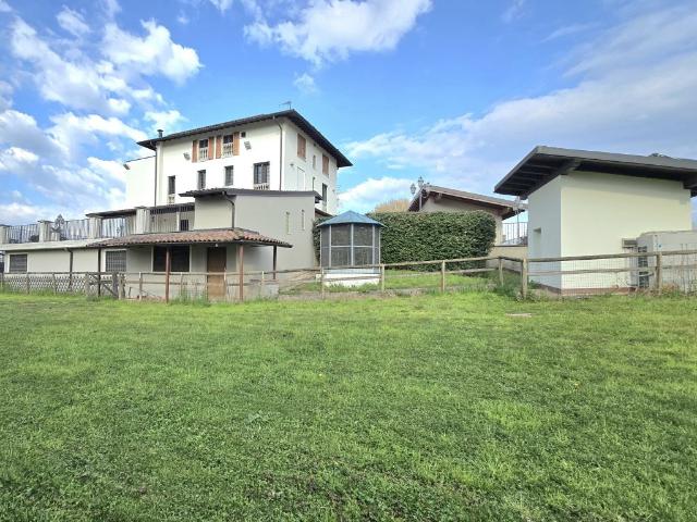 VILLA in VENDITA a CASELLE LANDI Caselle Landi di 9 vani