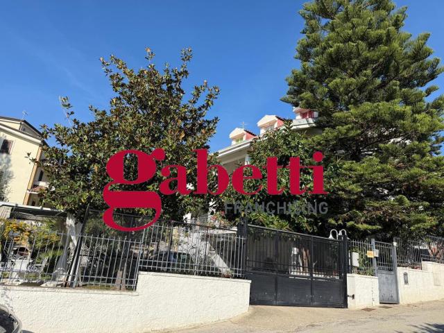 Villa in vendita a Caserta
