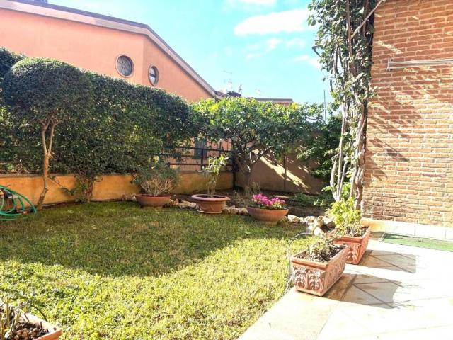 Villa in vendita a Caserta CE