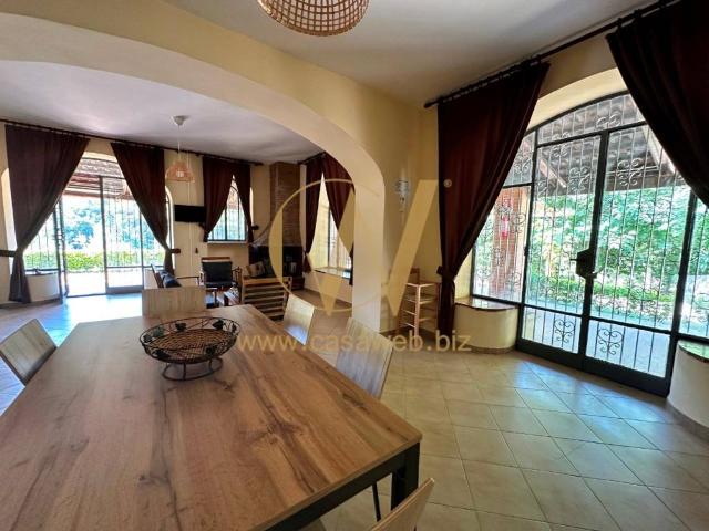 Villa in vendita a Caserta CE