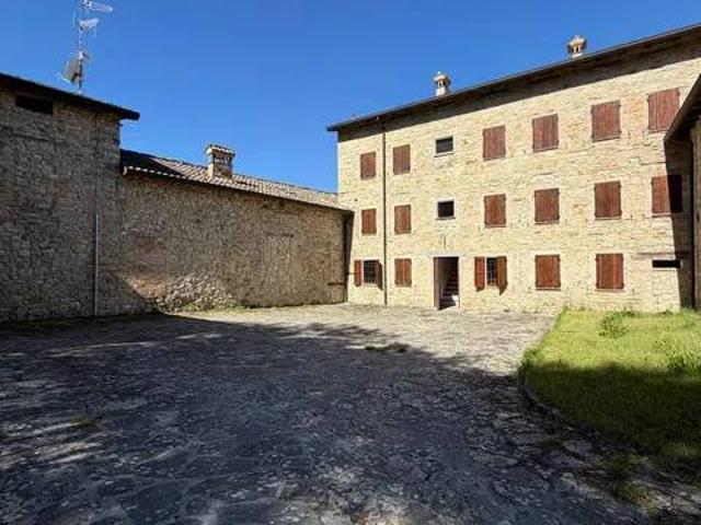 Villa in vendita a Casina RE