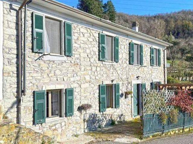 Villa in vendita a Casola in Lunigiana MS
