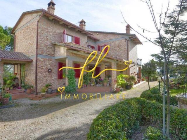 Villa in vendita a Casole d'Elsa SI
