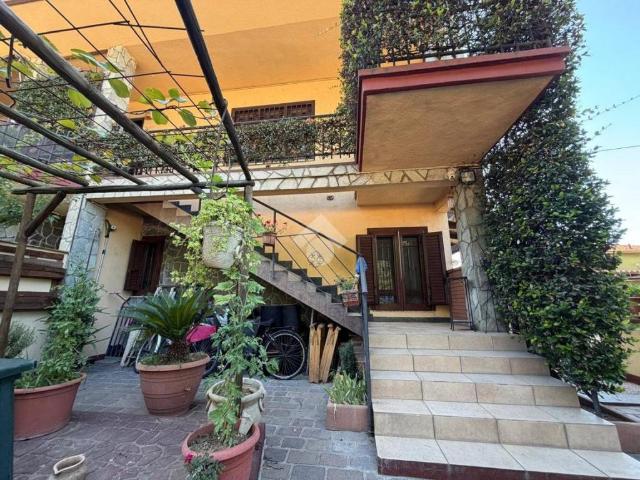 Villa in vendita a Casorate Primo PV