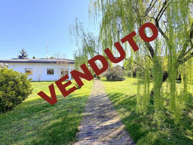 Villa in vendita a Casorezzo MI