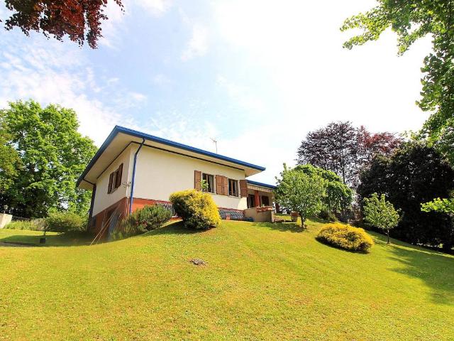 Villa in vendita a Cassacco UD