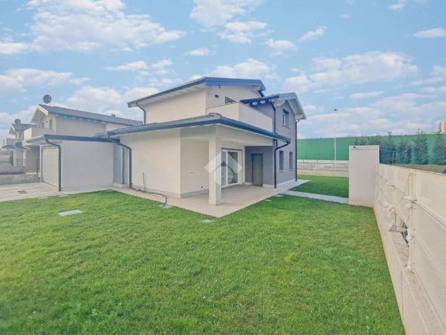Villa in vendita a Cassano d'Adda MI