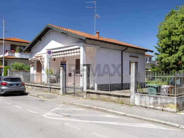 Villa in vendita a Cassano d'Adda MI
