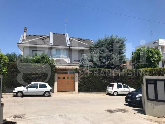 Villa in vendita a Cassano delle Murge BA