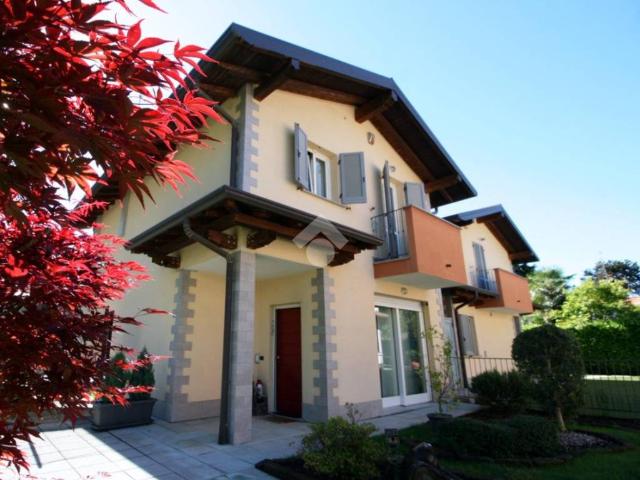 Villa in vendita a Cassano Magnago VA
