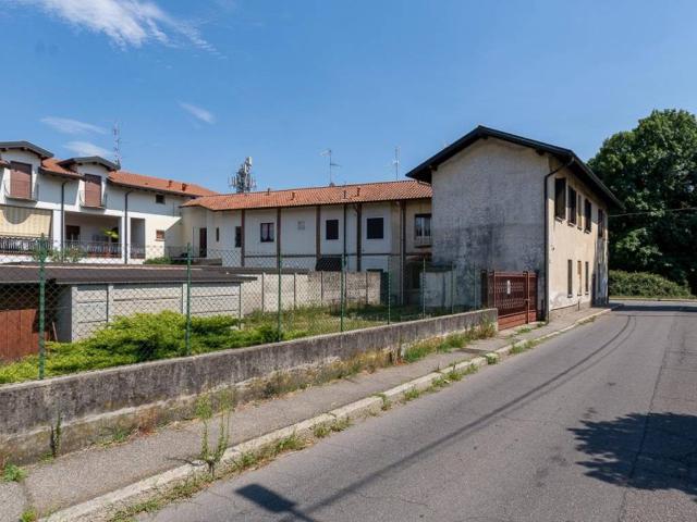 Villa in vendita a Cassano Magnago VA