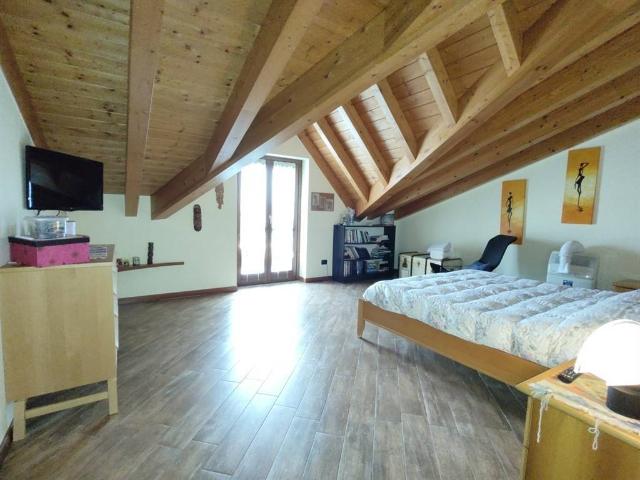 Villa in vendita a Cassano Magnago VA