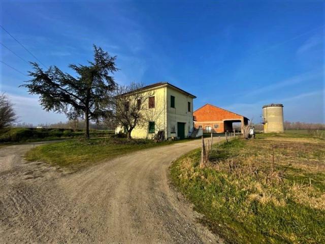 Villa in vendita a Cassano Spinola AL